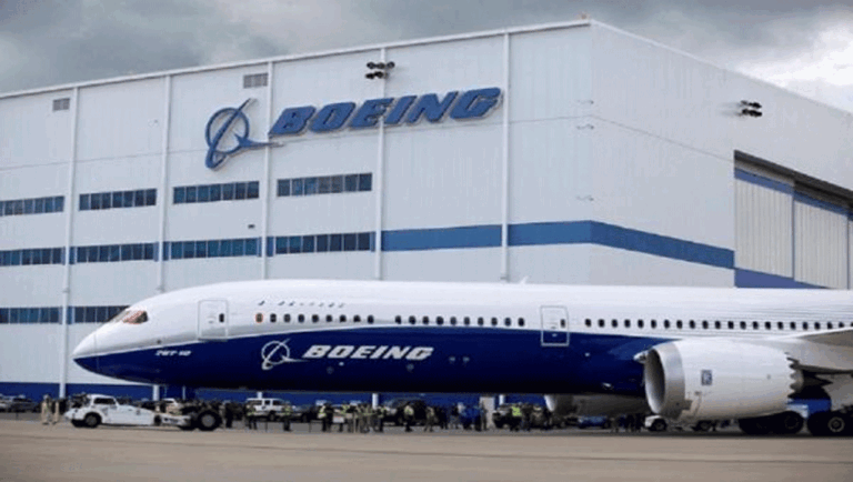 Imbas Tarif Trump, Puluhan Pesawat Boeing Gagal Terbang ke China