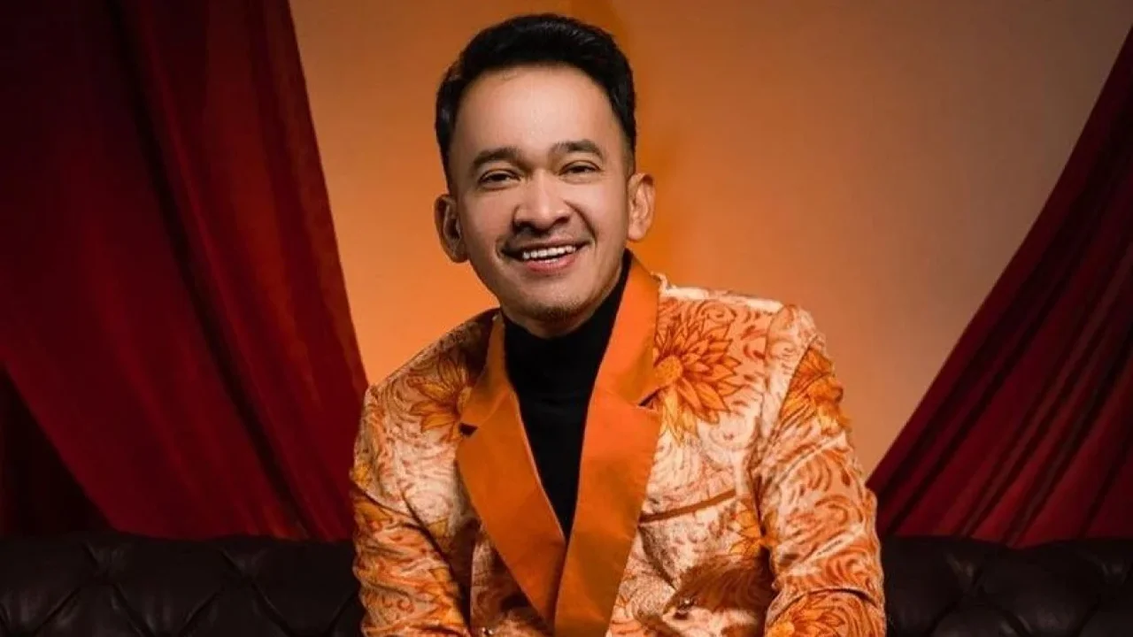 Ruben-Onsu-Banjir-Pujian-Usai-Membangun-Musala-di-Sukabumi