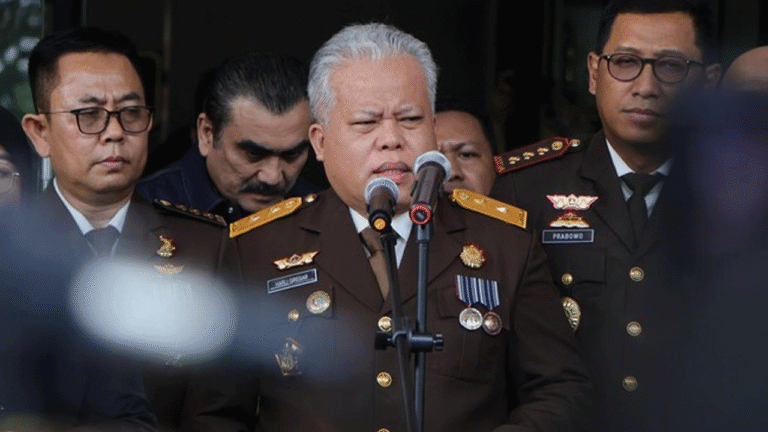 Terungkap! Kejagung Limpahkan 9 Tersangka Korupsi Gula ke Kejari Jakpus