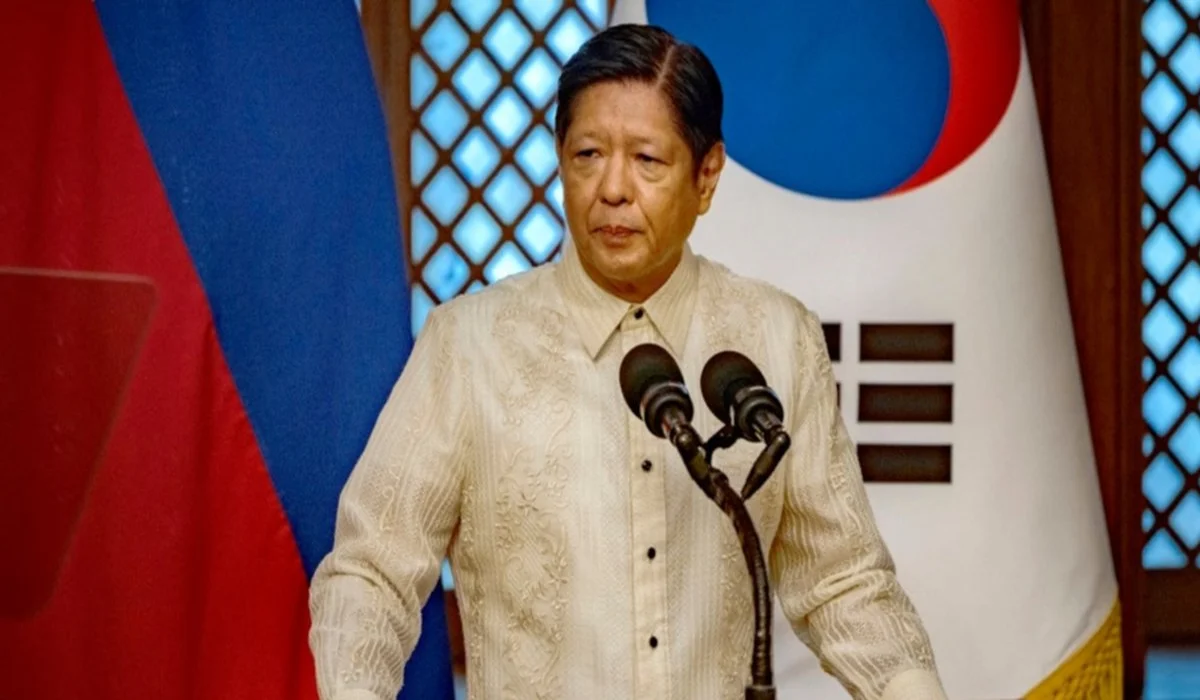 Setelah-Pemecatan-Menteri,-Presiden-Filipina-Minta-Bos-BUMN-Lepas-Jabatan