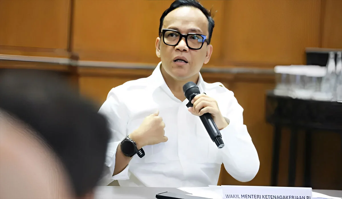 Berita Terkini KPK Gelar OTT, Amankan Wamenaker Immanuel Ebenezer