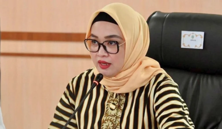 Komisi IX DPR Desak BGN Benahi Tata Kelola MBG Secara Menyeluruh