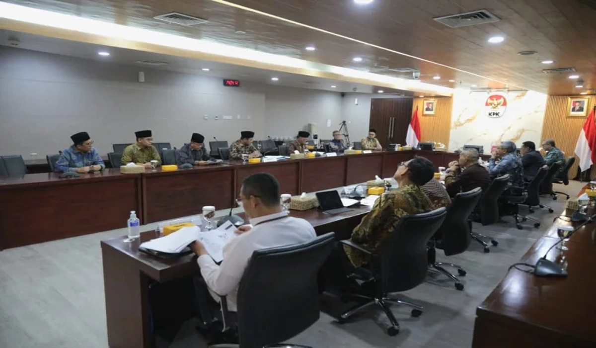 Teknologi Dalam Mendukung Transparansi