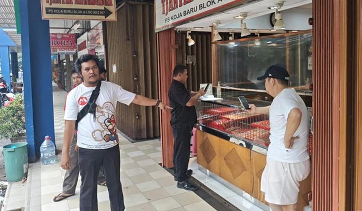 Gara-gara Judol, Tukang Rongsok Nekat Maling Kalung Emas 25 Gram