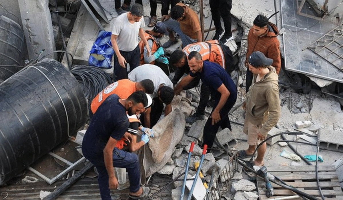 Israel Terus Bombardir Gaza, Puluhan Warga Sipil Berjatuhan