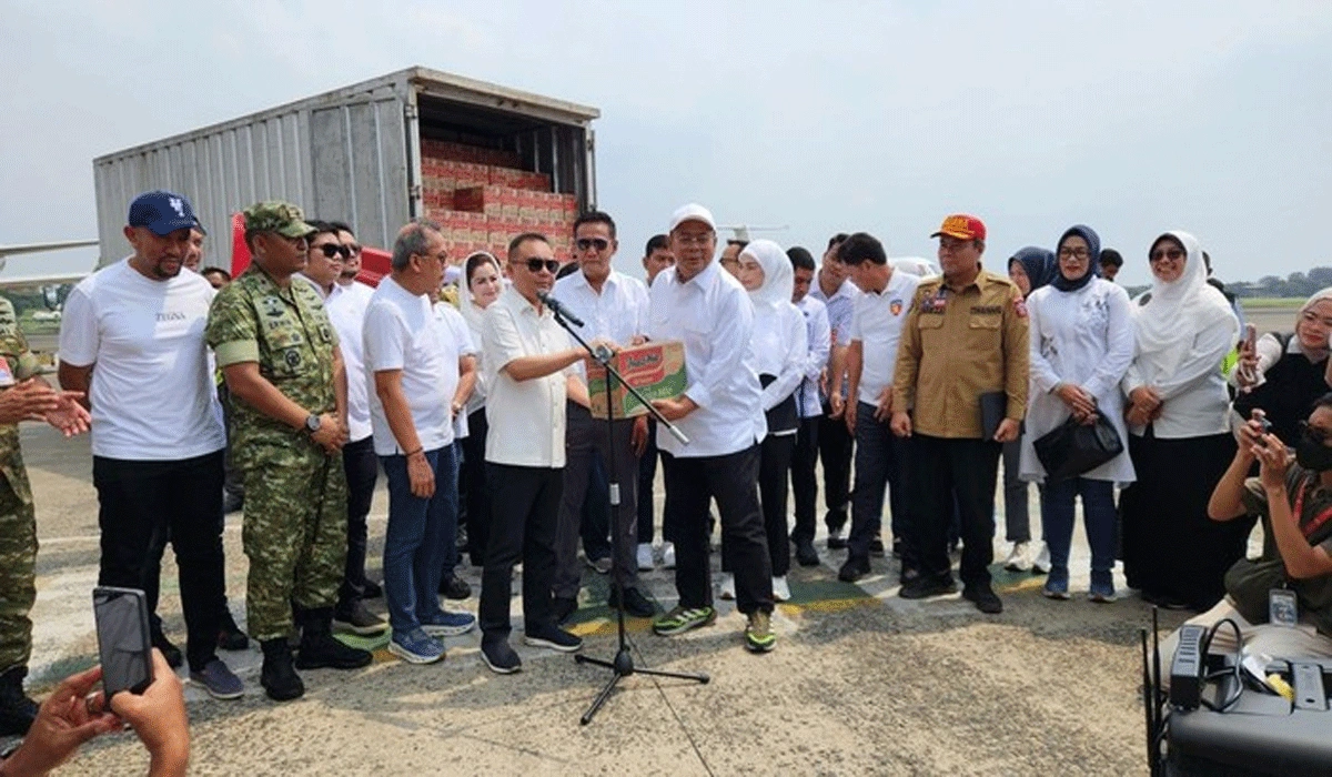 Pimpinan DPR Bergerak Cepat, Salurkan Bantuan Logistik Untuk Korban Banjir