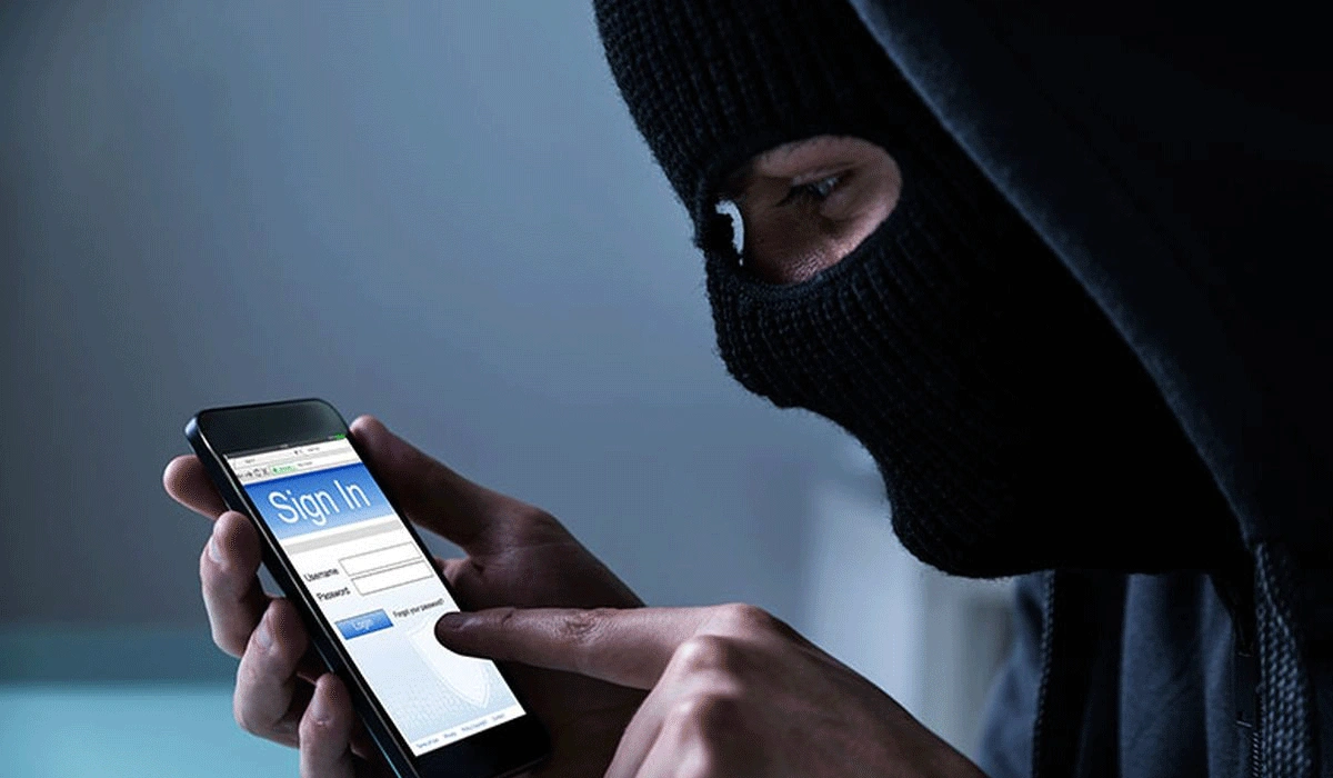 Cara Kerja Sindikat Penipuan Online