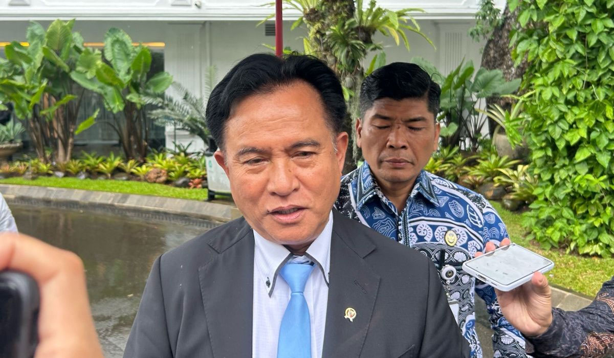 Sorotan Tertuju ke Istana! Menteri Yusril Hadiri Sumpah Jabatan Hakim MK, Ada Apa? Sorotan Tertuju ke Istana! Menteri Yusril Hadiri Sumpah Jabatan Hakim MK, Ada Apa?