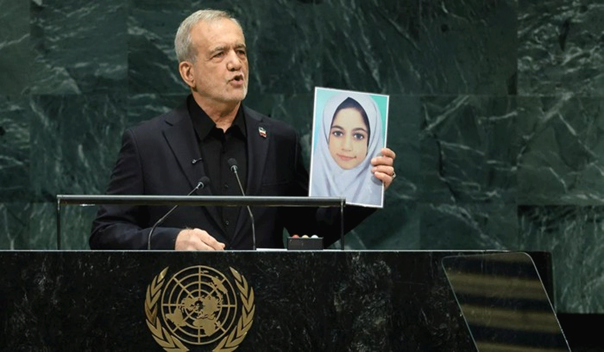 Bawa Foto Anak Sekolah, Presiden Iran Sampaikan Pesan Keras di Sidang PBB